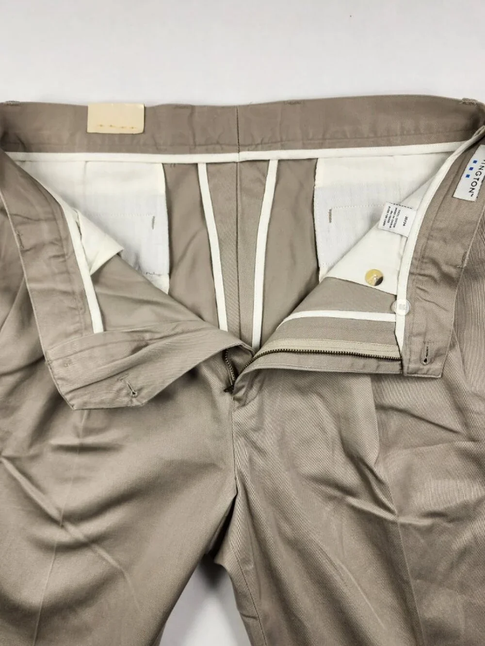 Covington Mens 36x34 Khaki Chino Pants 100% Cotton Double Pleated Classic NWT